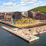 New Floor Nordic 2br With West-view Balcony *